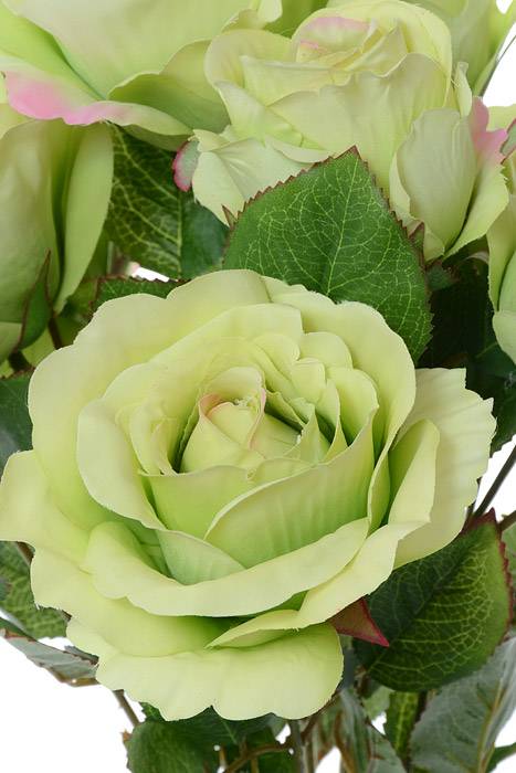 19" Silk Rose Bud Bush X10 Green
