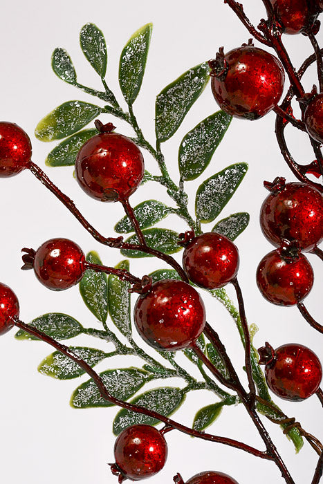 29" Berry W/Ice Leaves Spray Red
