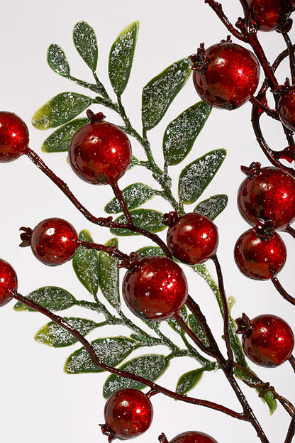 29" Berry W/Ice Leaves Spray Red
