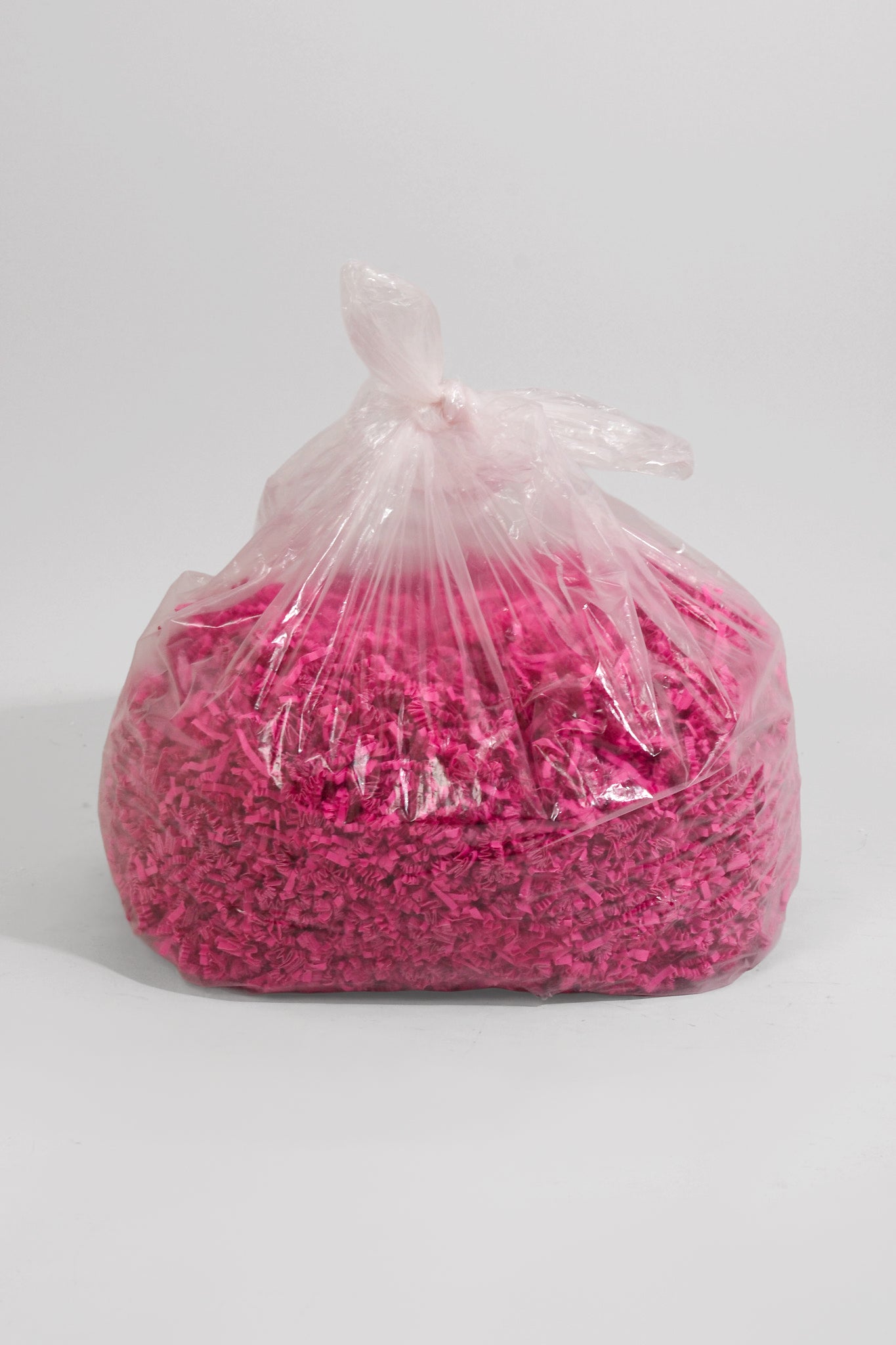 1/8 Crinkle Cut Sizzle Pack Magenta Pkg/1 LB