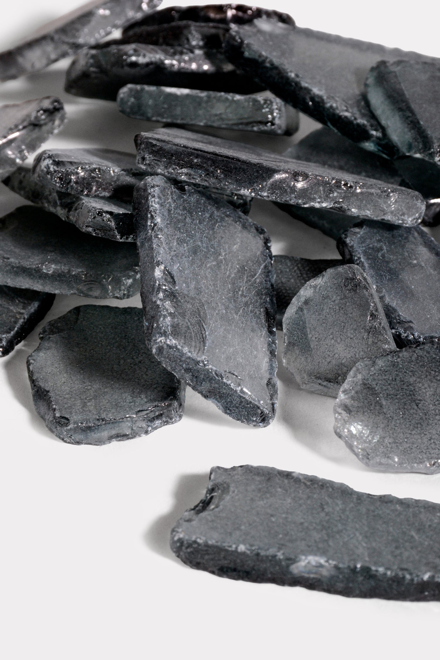 Painted Sea Glass Pkg/5lb Black
