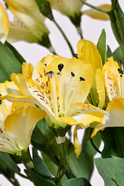 21" Silk Alstroemeria Bush Yellow