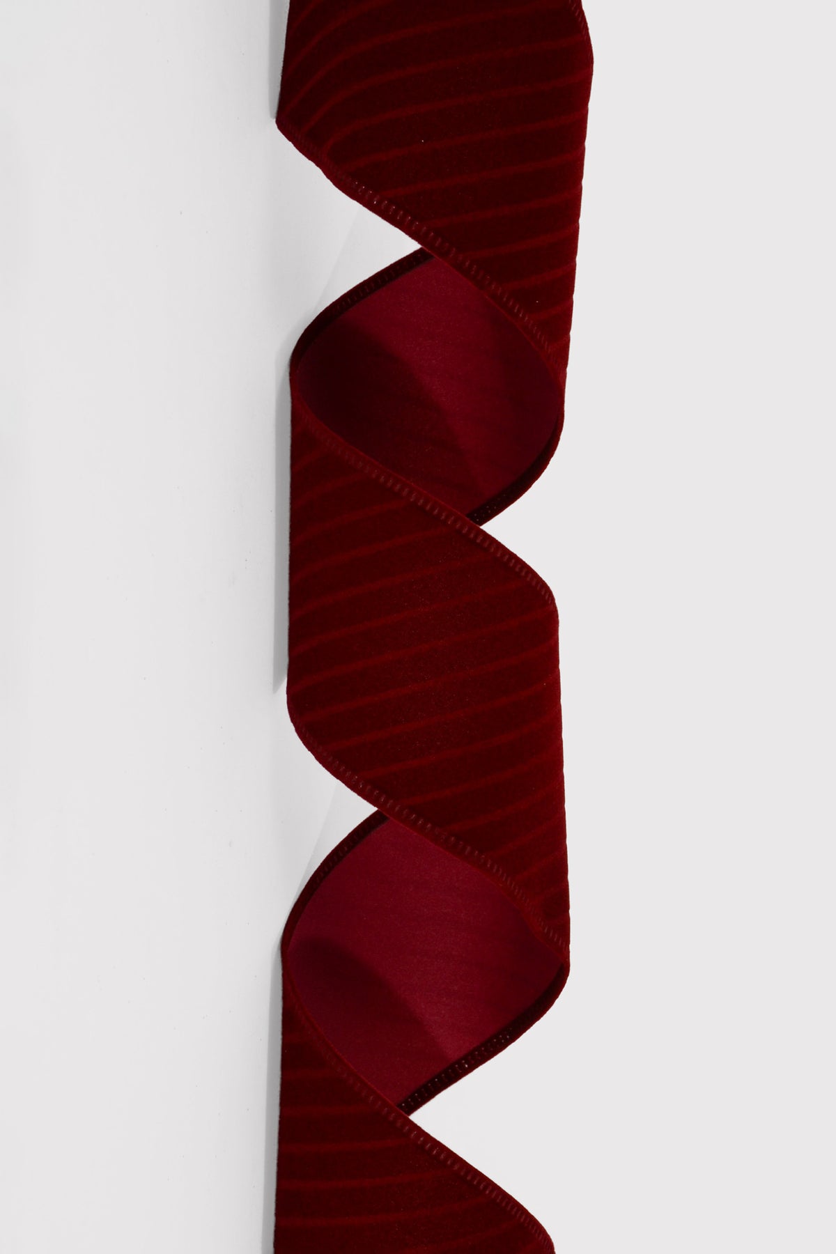 2.5" X 10Yds Wired W/Diagonal Line Velvet Ribbon Burgundy