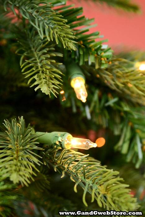 28" Pine Tree In Planter W/35 Lights Green