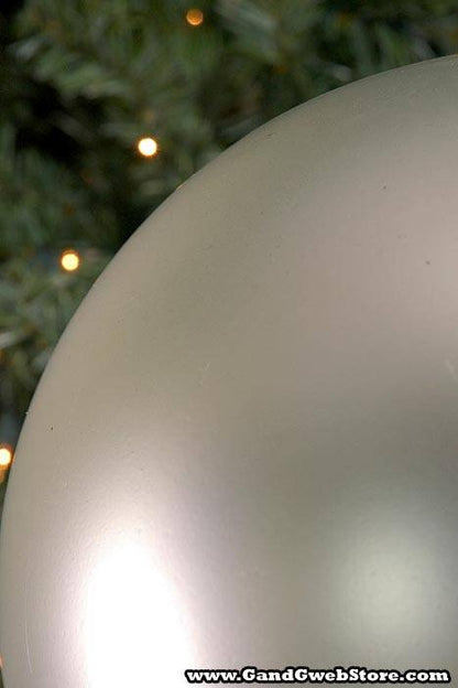 250mm Matt Plastic Ball Silver