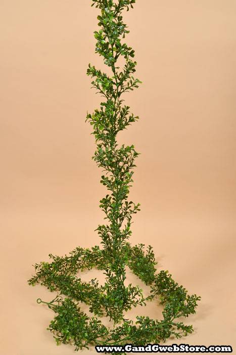 9ft Boxwood Garland Green