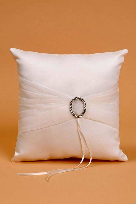 Wedding Pillow W/ Romance Ring Ivory