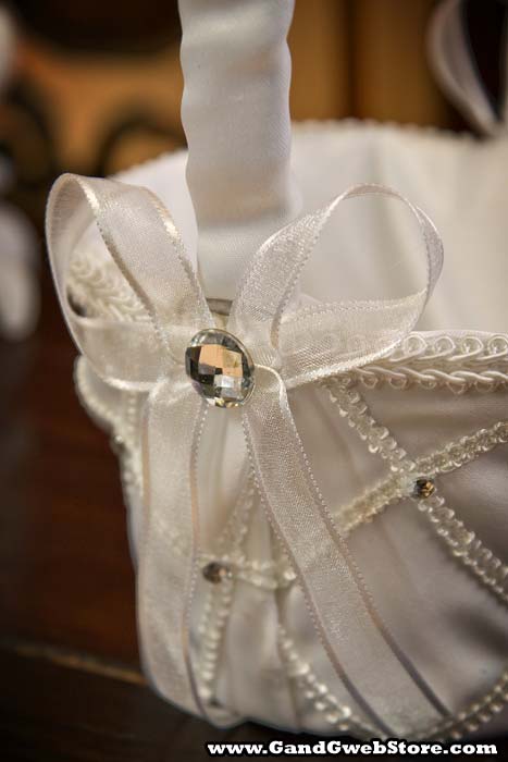 Fabric Basket W/rhinestones White