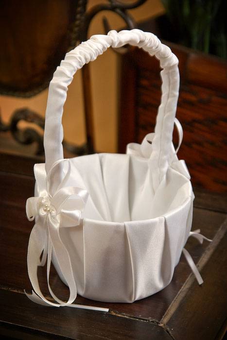 Satin Basket With Pearl White
