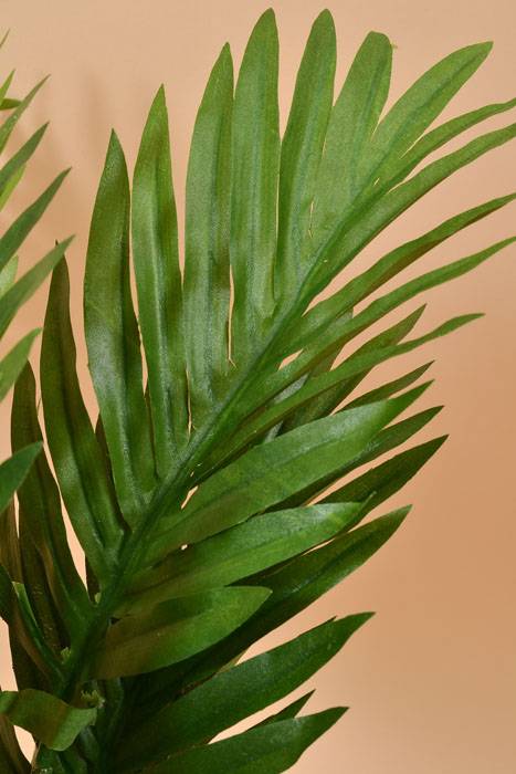 18&quot; Areca Palm Bush Green