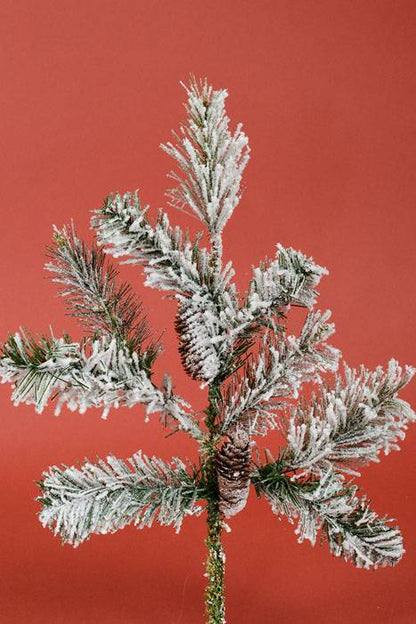 18" Flock Scotch Spray Green/white