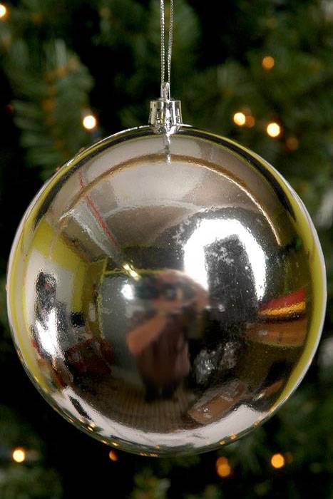 100mm Shiny Plastic Ball Silver Pkg/6