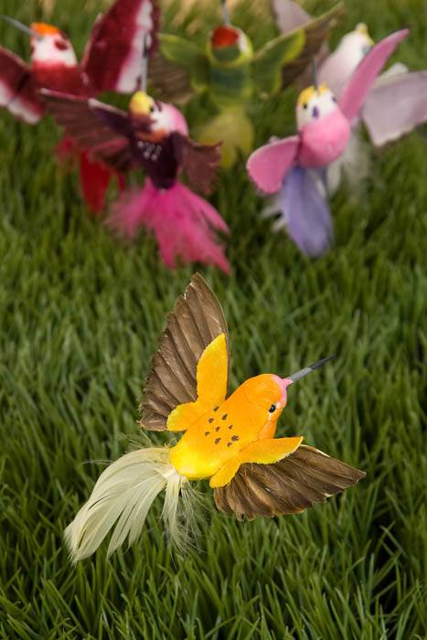 4-5" Humming Bird W/wire Assort Pkg/12