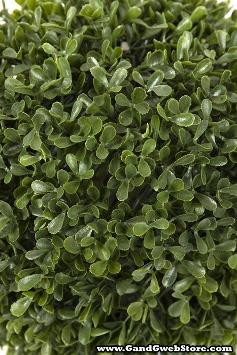 9" Boxwood Ball Green