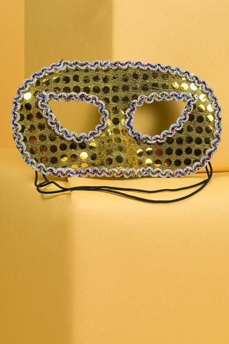 Pkg/12 Mask W/ribbon Edge Gold