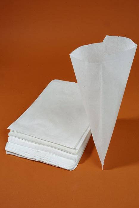 8.5" X 11" Merchandising Bag White Pkg/100