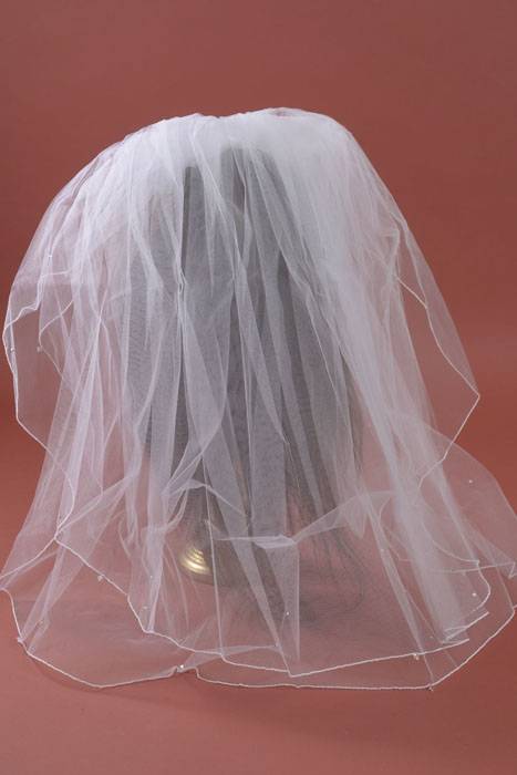 2t Pencil Edge Veil W/ Crystal White