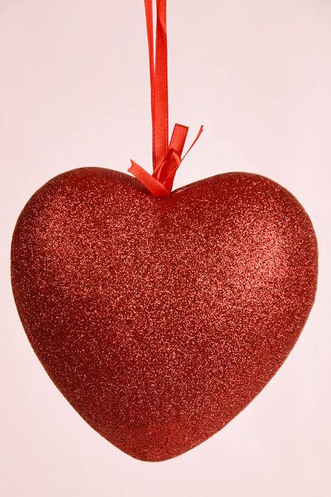 7.5" Glitter Solid Heart Hanging Red