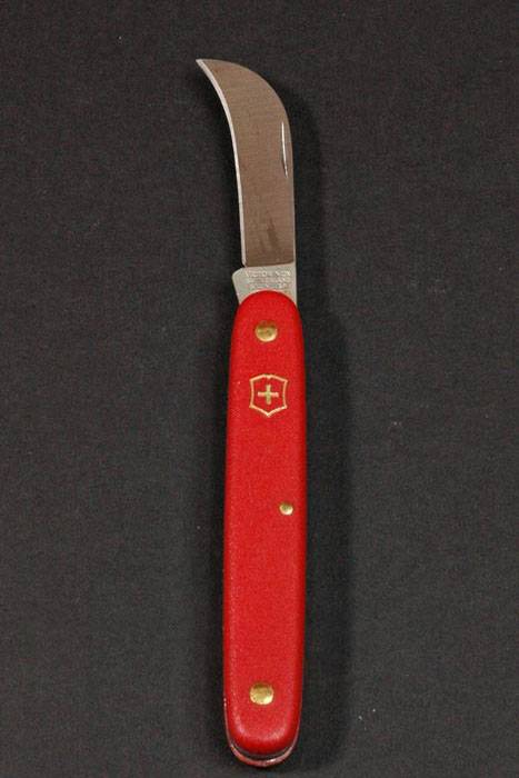 Swiss Red Curved Knife