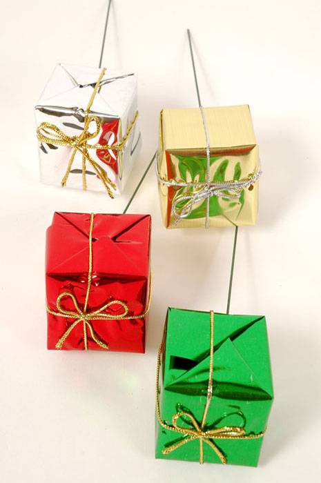 2" Gift Box Pick (Set/12)