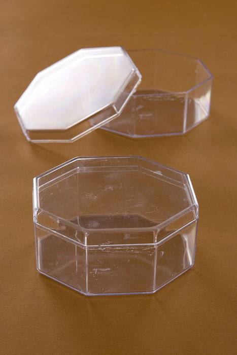 3.25" Octagon Box Clear Pkg/12