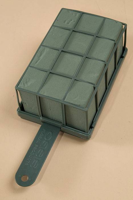 4.25" X 6.75" X 3.25" Floracage Grande Holder