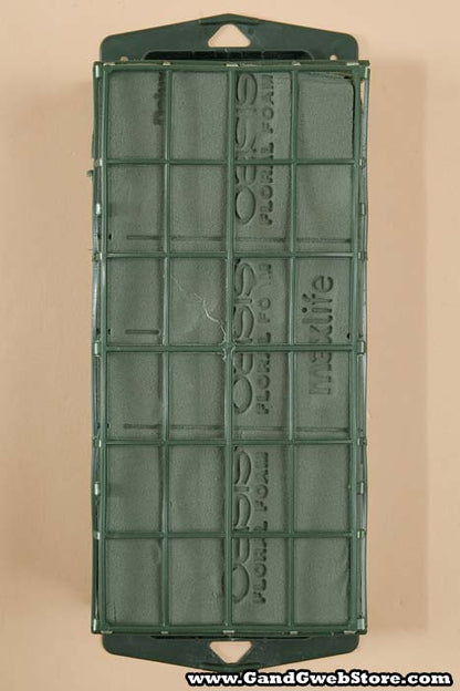 9" X 4.5" X 3" Tribute Cage Holder