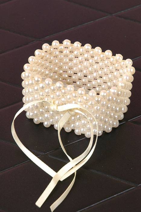 Sugar Flower Bracelet Champagne