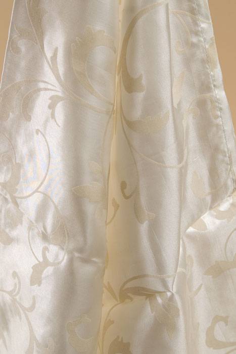 25" X 108" Printed Satin Sheet Cream