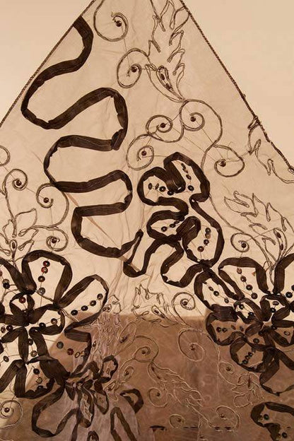 27" X 108" Sheer Fabric W/satin Flowers Brown/beige