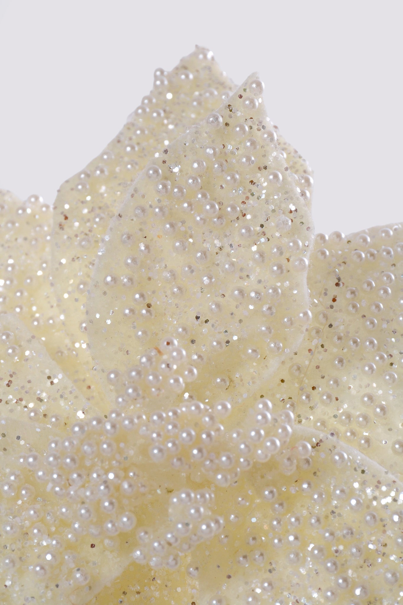 27" Pearl Glitter Poinsettia Stem Ivory