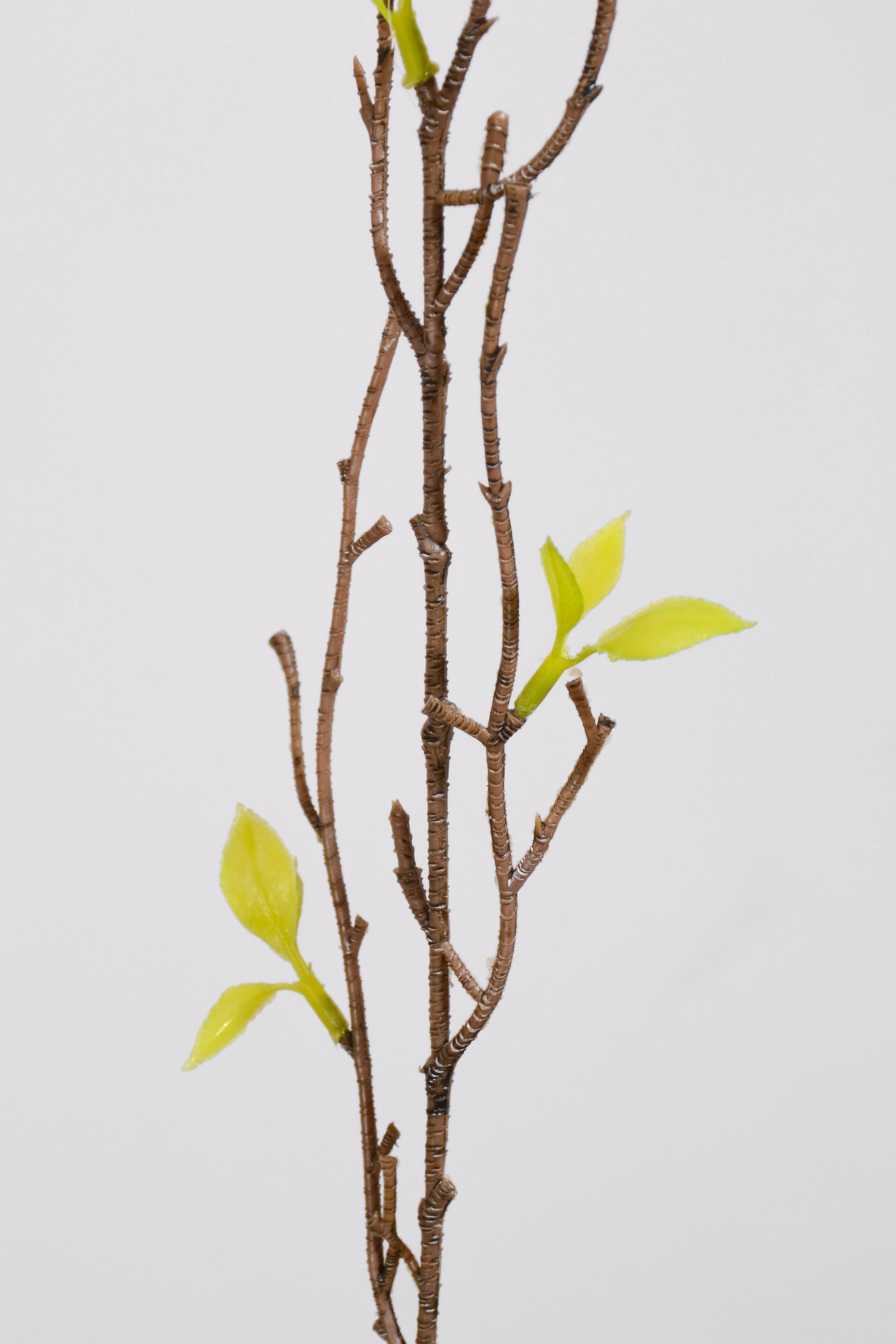 48.5“ Artificial Branch Spray Green