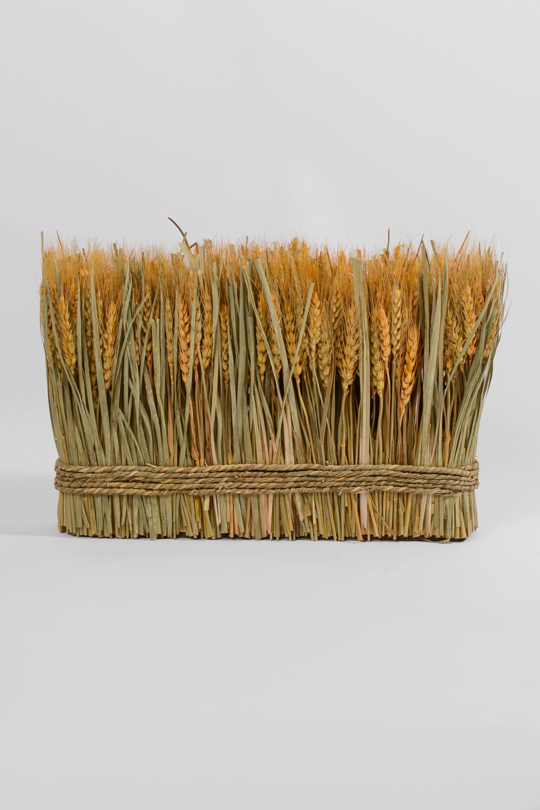 9.8" Pre. Wheat/Grass Stand Twig Natural