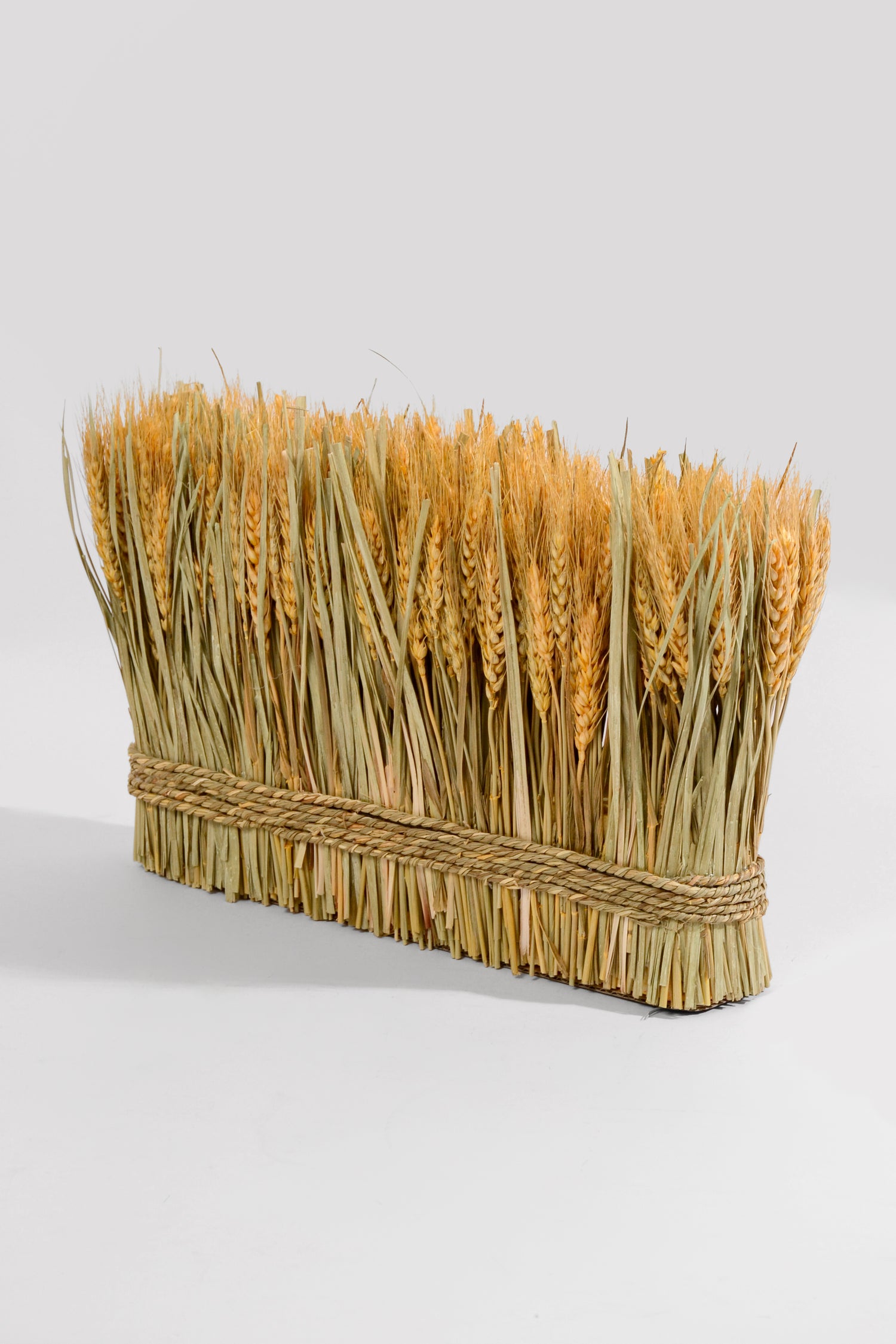 9.8" Pre. Wheat/Grass Stand Twig Natural
