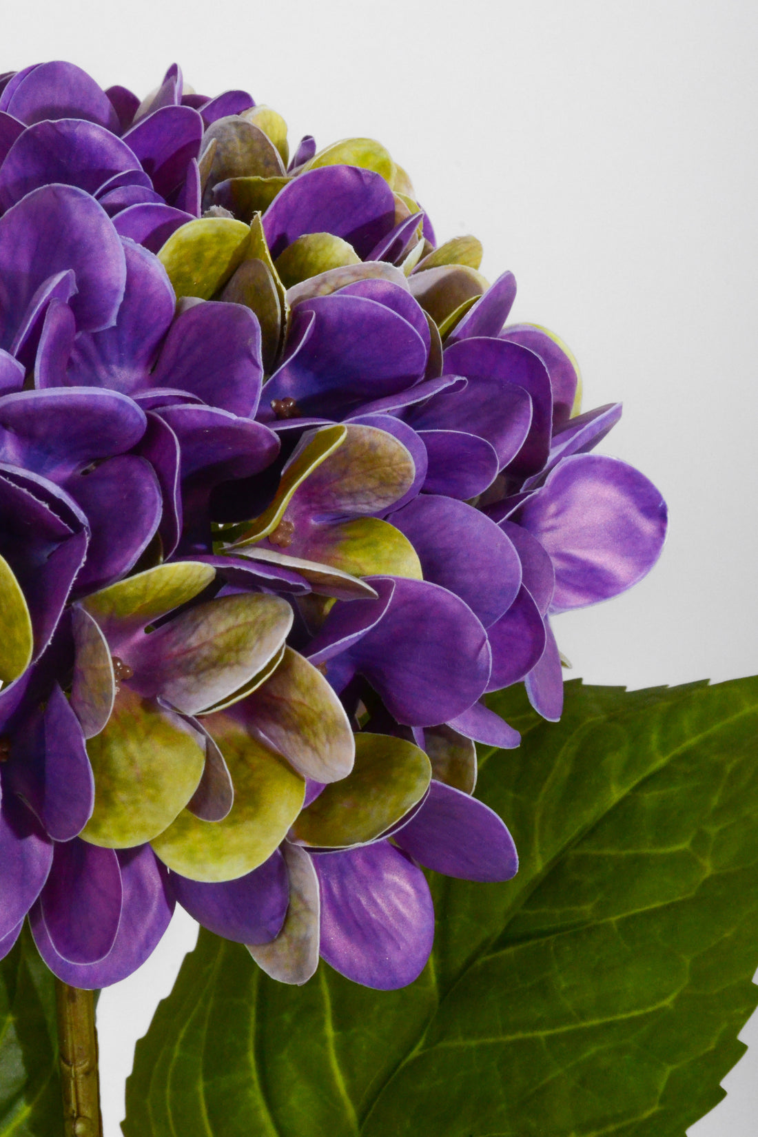 18" Real Touch Hydrangea Purple