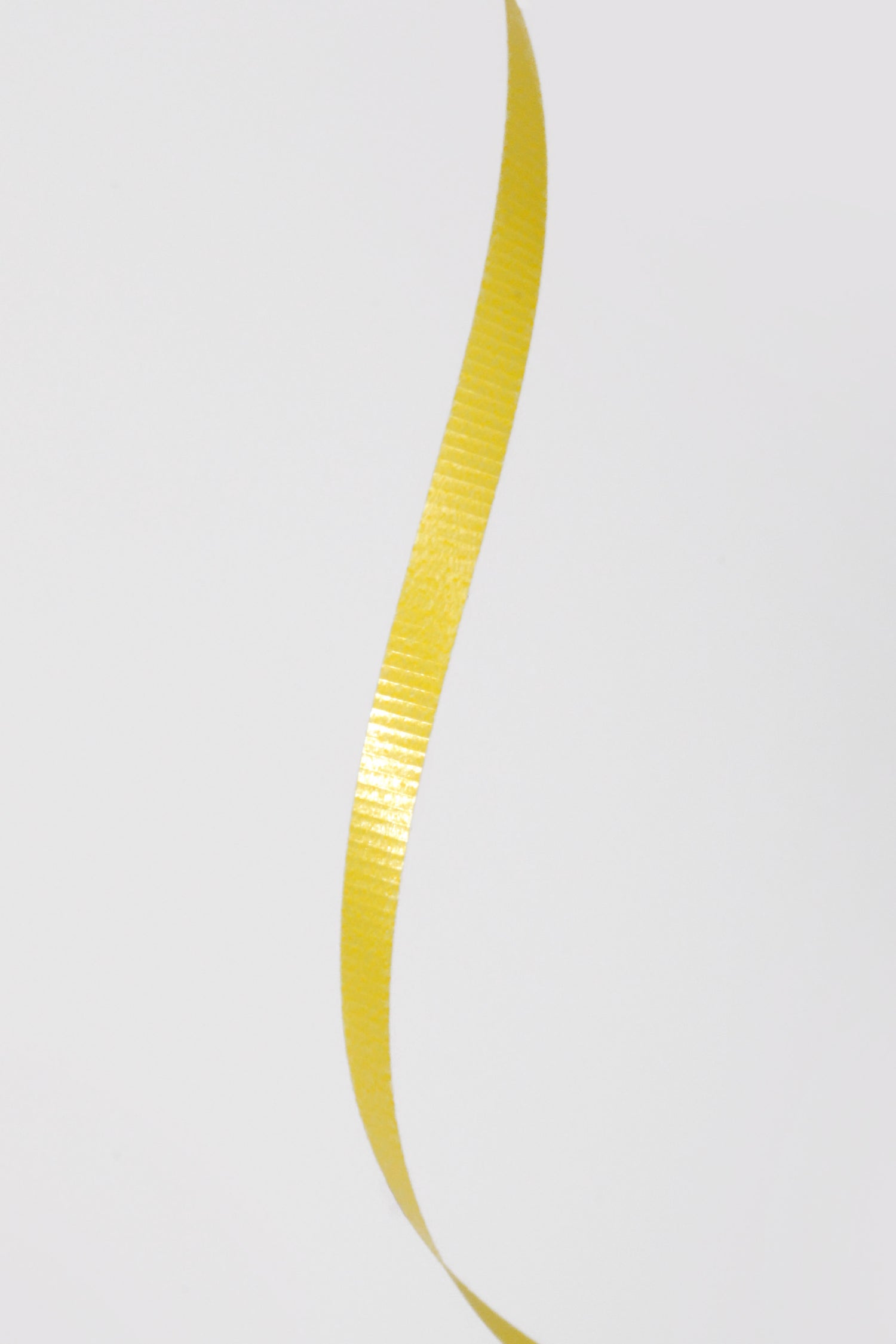 3/16" X 500Y Crimped Curling Ribbon Yellow