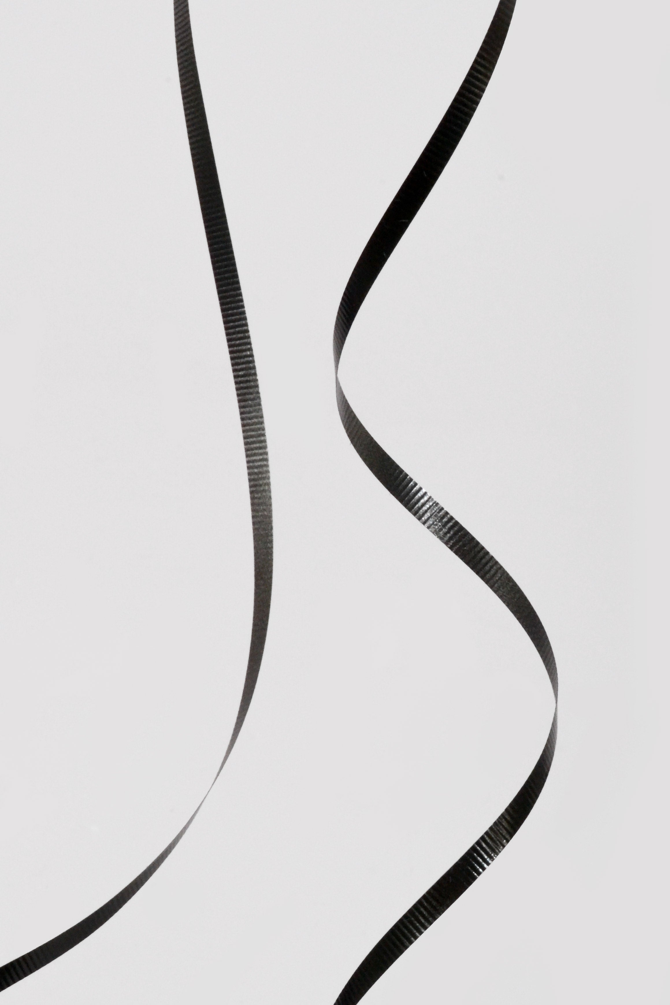 3/16" X 500Y Crimped Curling Ribbon Black