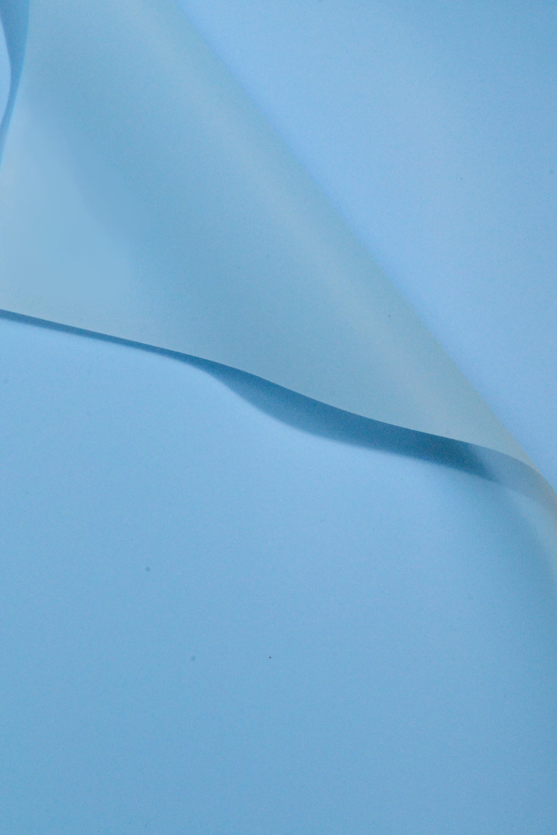 22.5" Waterproof Flower Wrapping Paper Blue