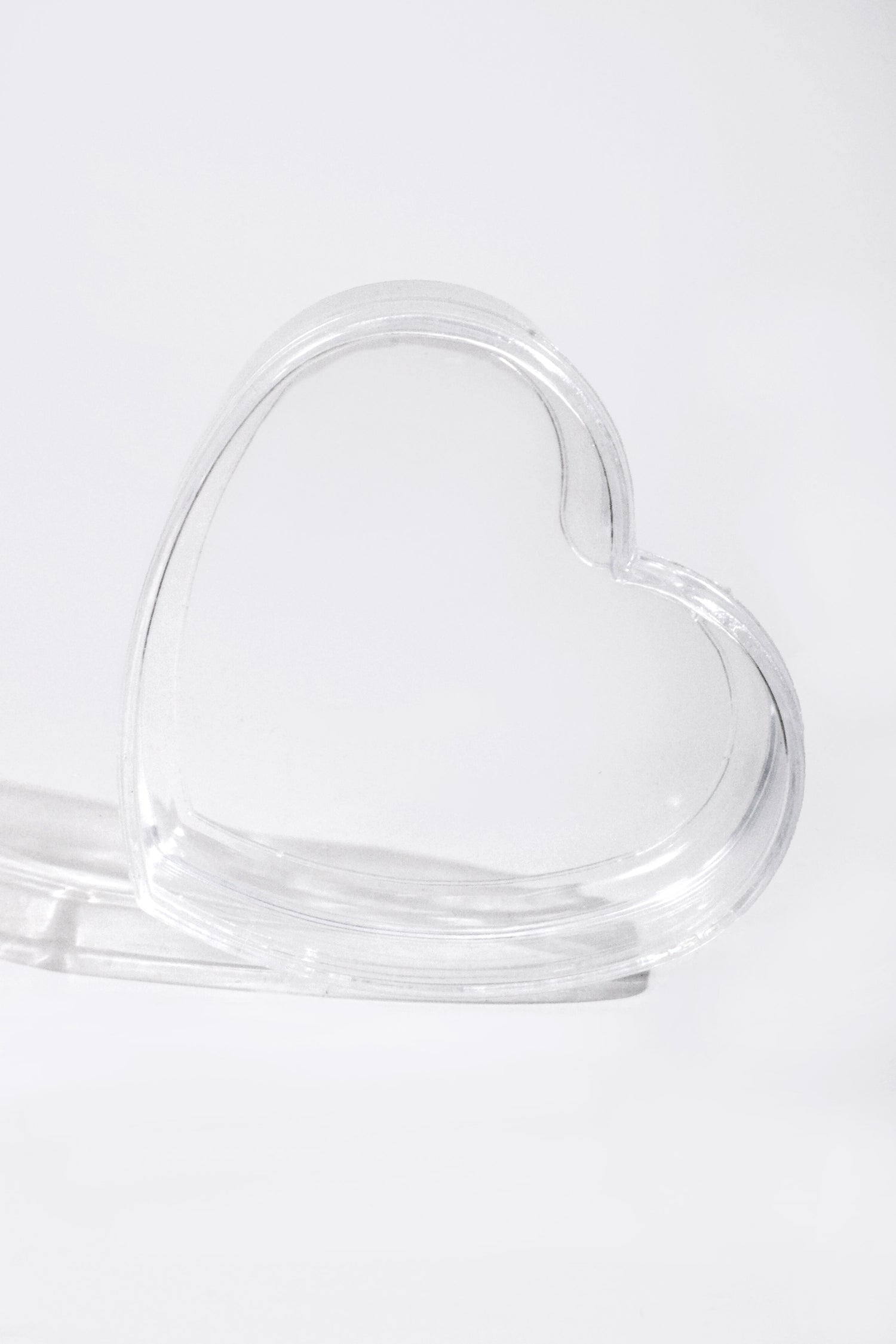 4.5" Heart Box Clear Pkg/12