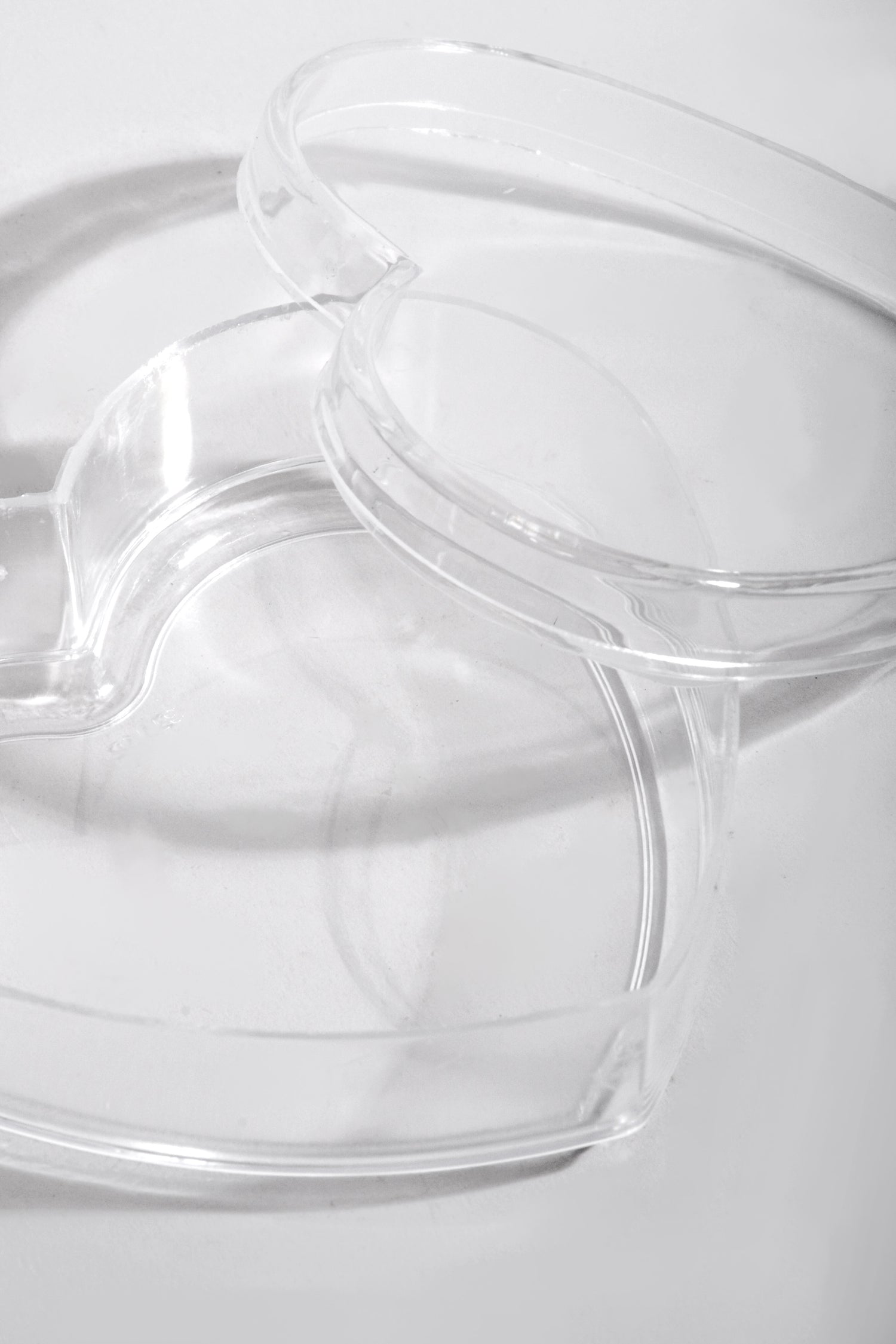 4.5" Heart Box Clear Pkg/12