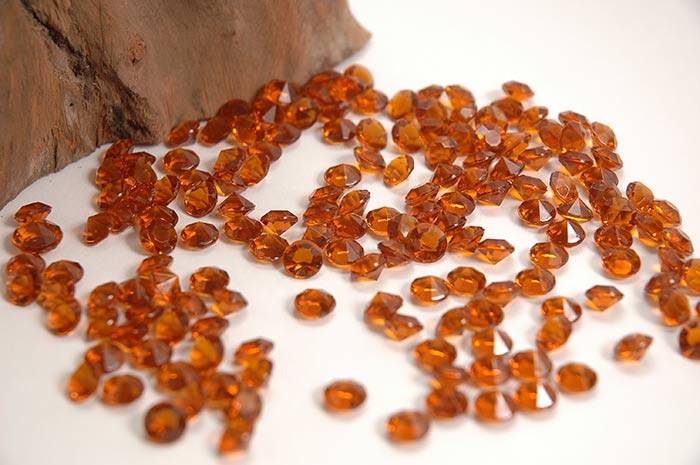 7mm Acrylic Diamond Amber (appr. 2000 Pcs)