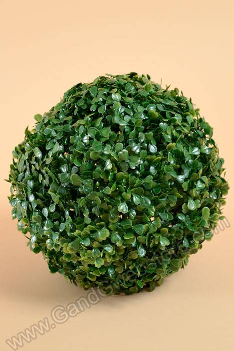 10" Boxwood Ball Green
