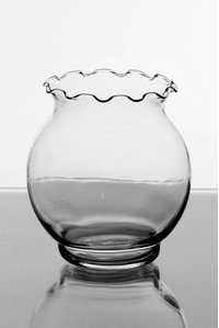 5.5" BOWL W/RUFFLED RIM CLEAR