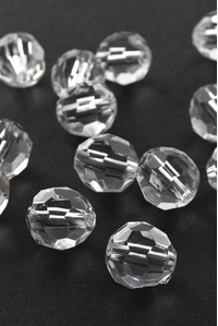 18MM ROUND FACETED BEAD CRYSTAL PKG/72 APPROXIMATELY
