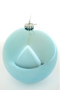 150MM SHINY PLASTIC BALL LIGHT BLUE